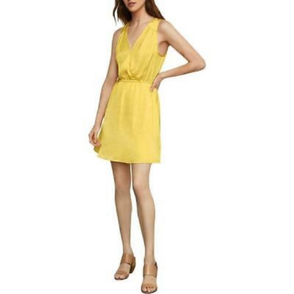 BCBG MaxAzria yellow silky dress, sz M NWT
